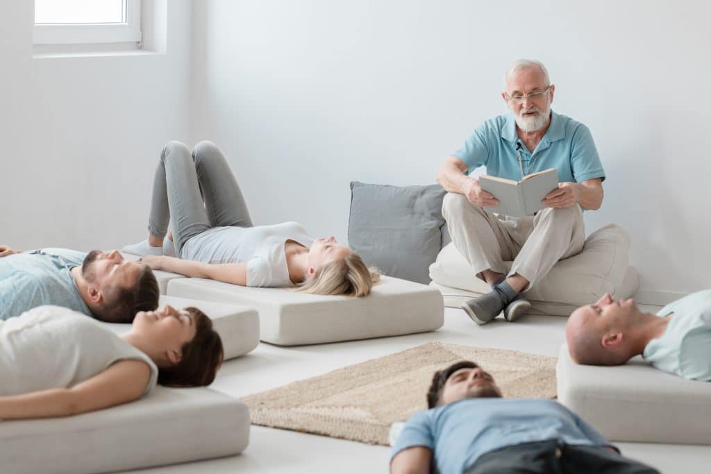 Hypnopraticien ou hypnothérapeute : quelle différence ? Quelle formation ?